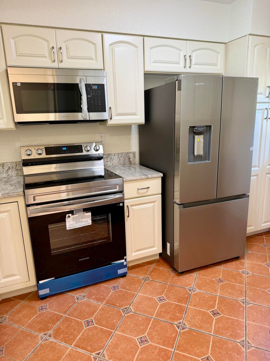 Photo of 3149 MILLWOOD Terrace #1210, Boca Raton, FL 33431 (MLS # B26064542)