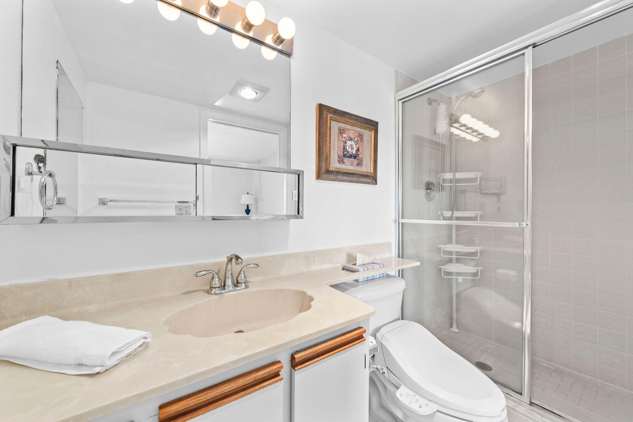 MEADOWBROOK LAKES VIEW CONDO - Residential