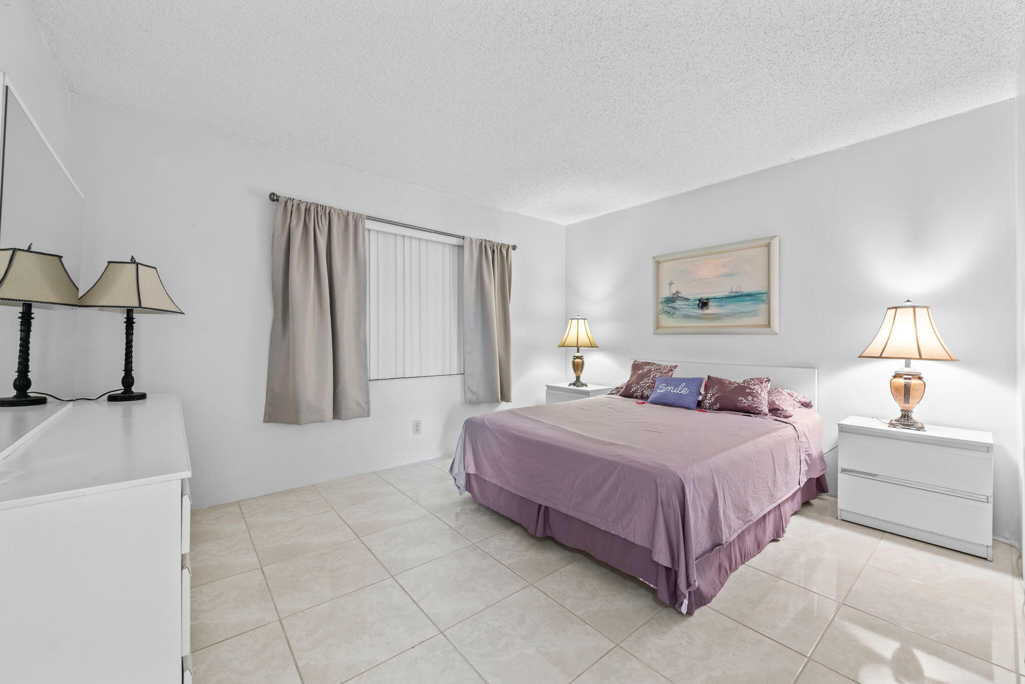 MEADOWBROOK LAKES VIEW CONDO - Residential