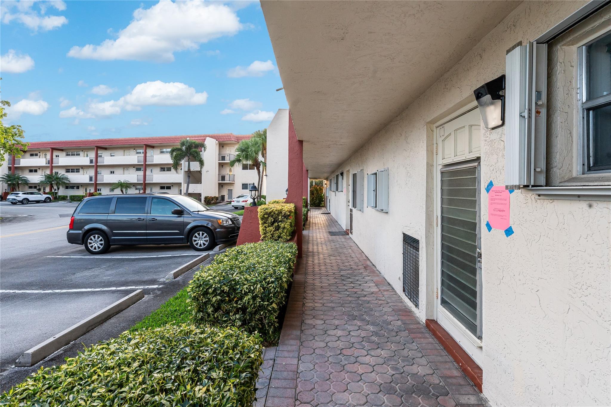 Hollybrook Golf & Tennis - Residential