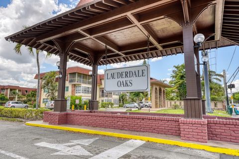 A home in Lauderdale Lakes