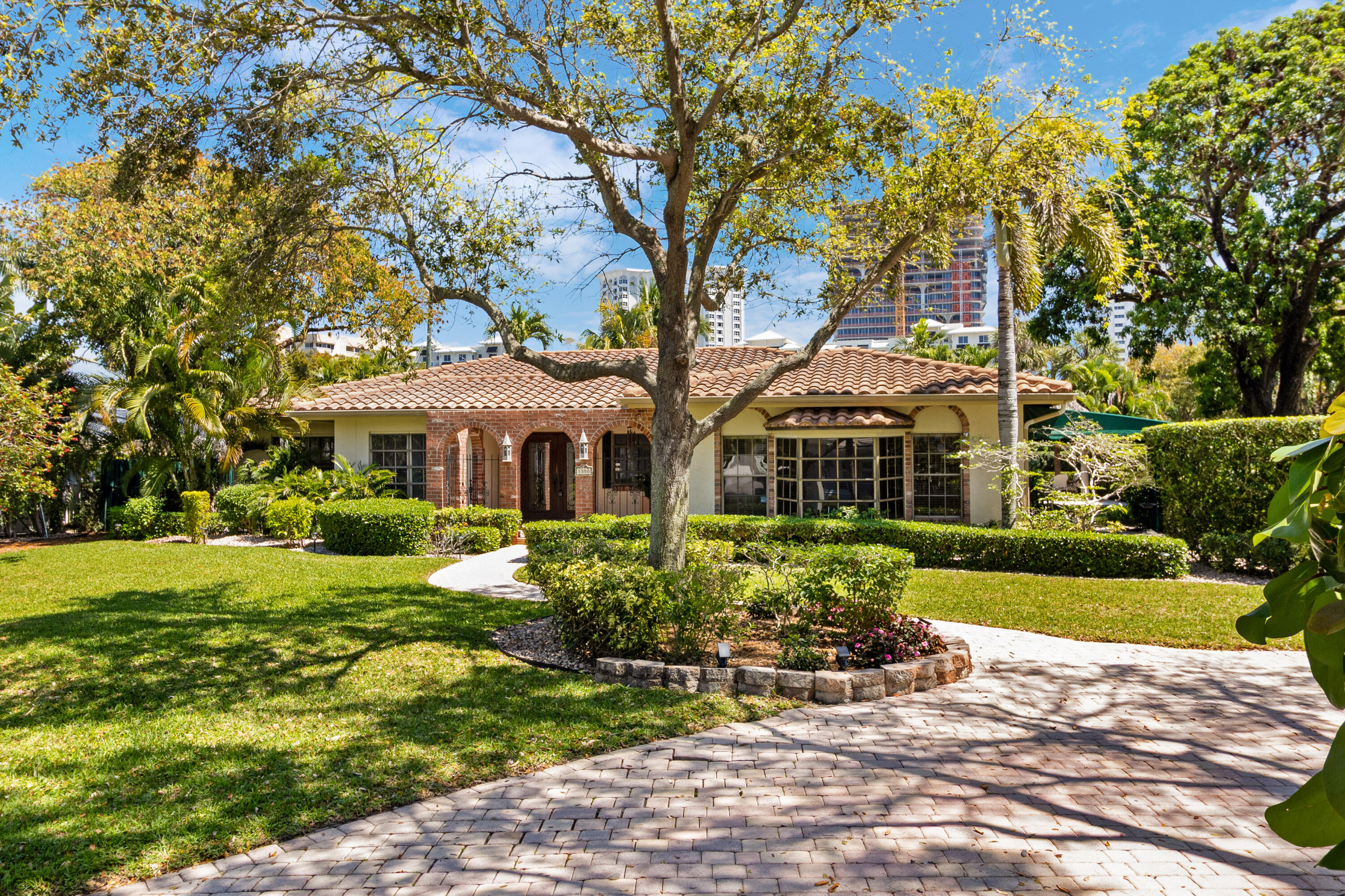 1350 W Terra Mar Drive