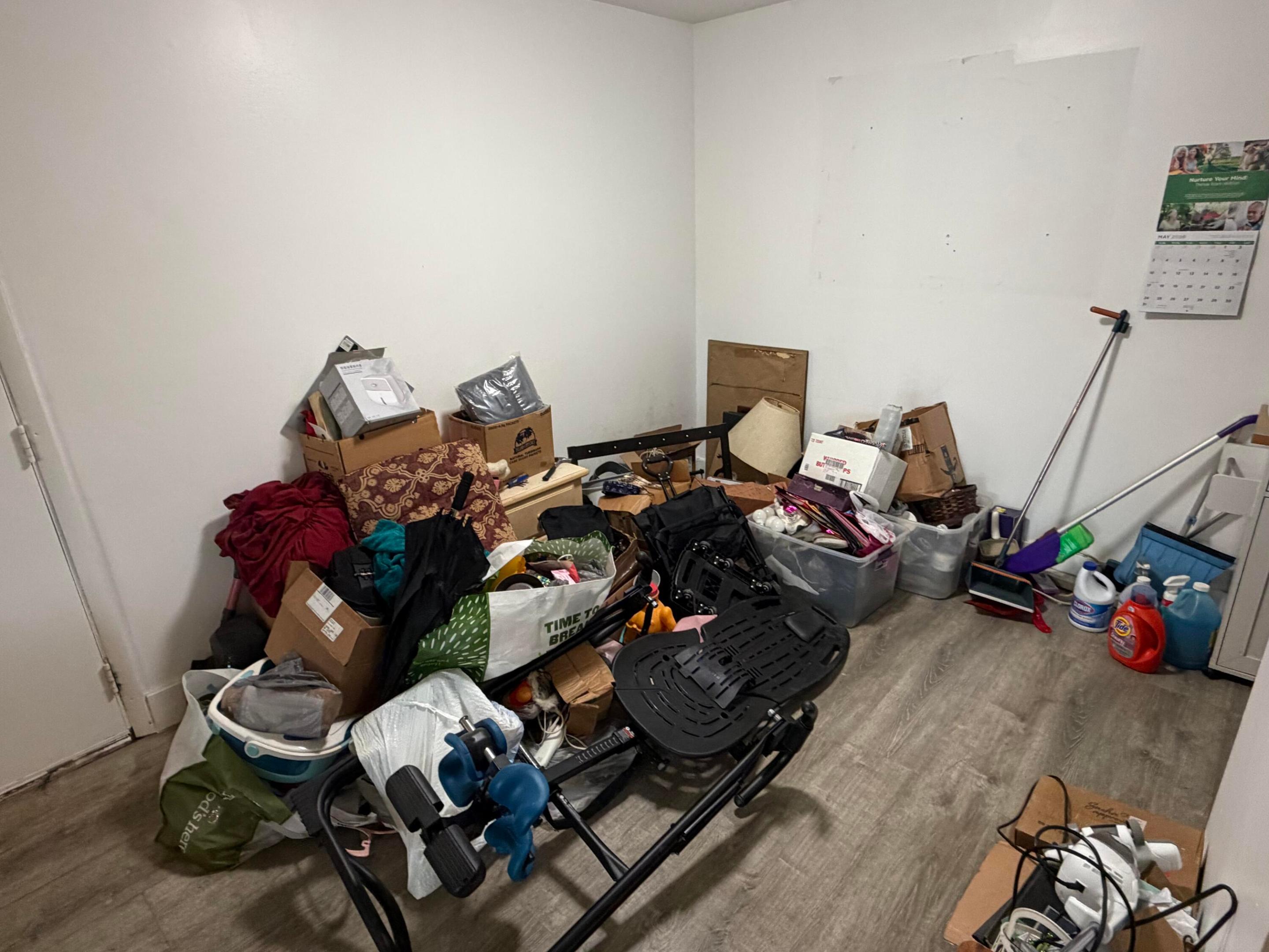 EMERALD HILLS C C APTS CONDO - Residential