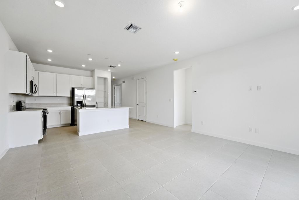 Photo of 3735 Harborside Avenue, Fort Pierce, FL 34946 (MLS # R11166232)