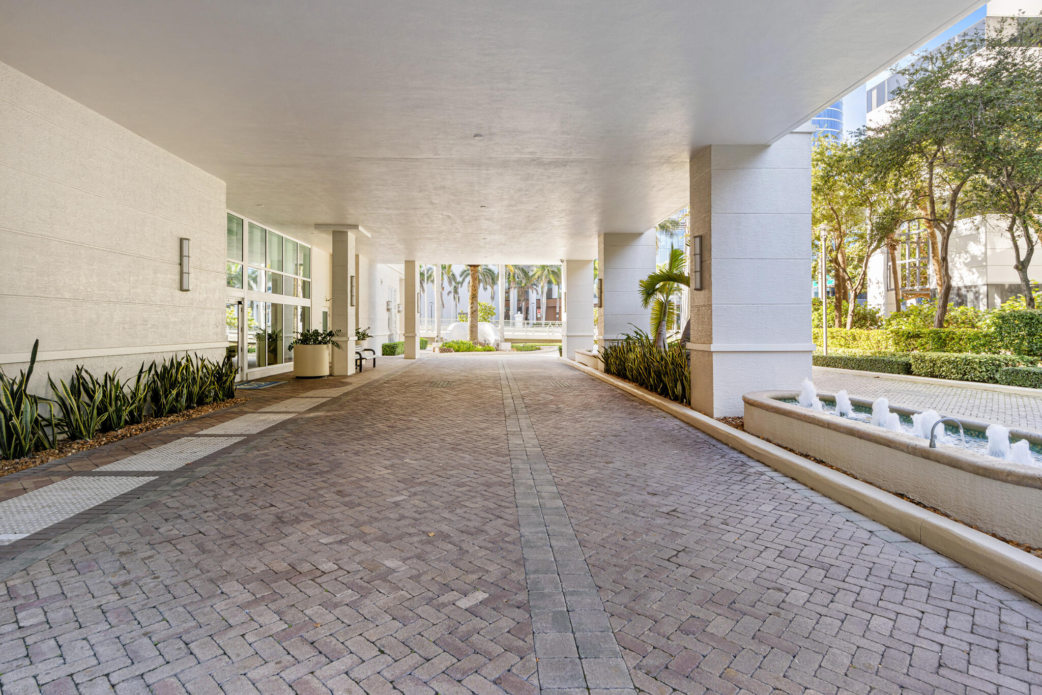 PORT CONDO - Residential Lease