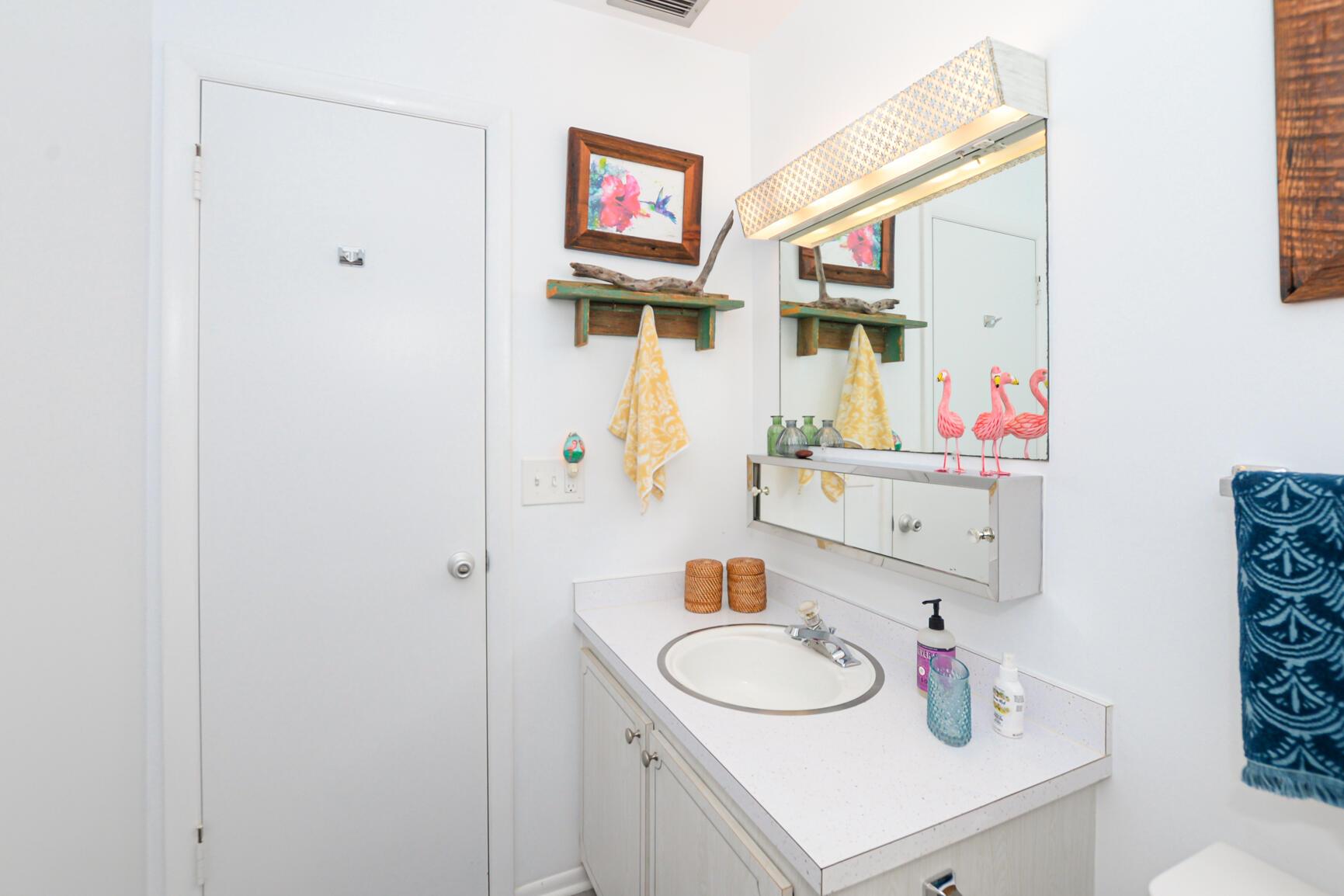 CEDAR POINTE CONDO VILLAGE 8 - Residential