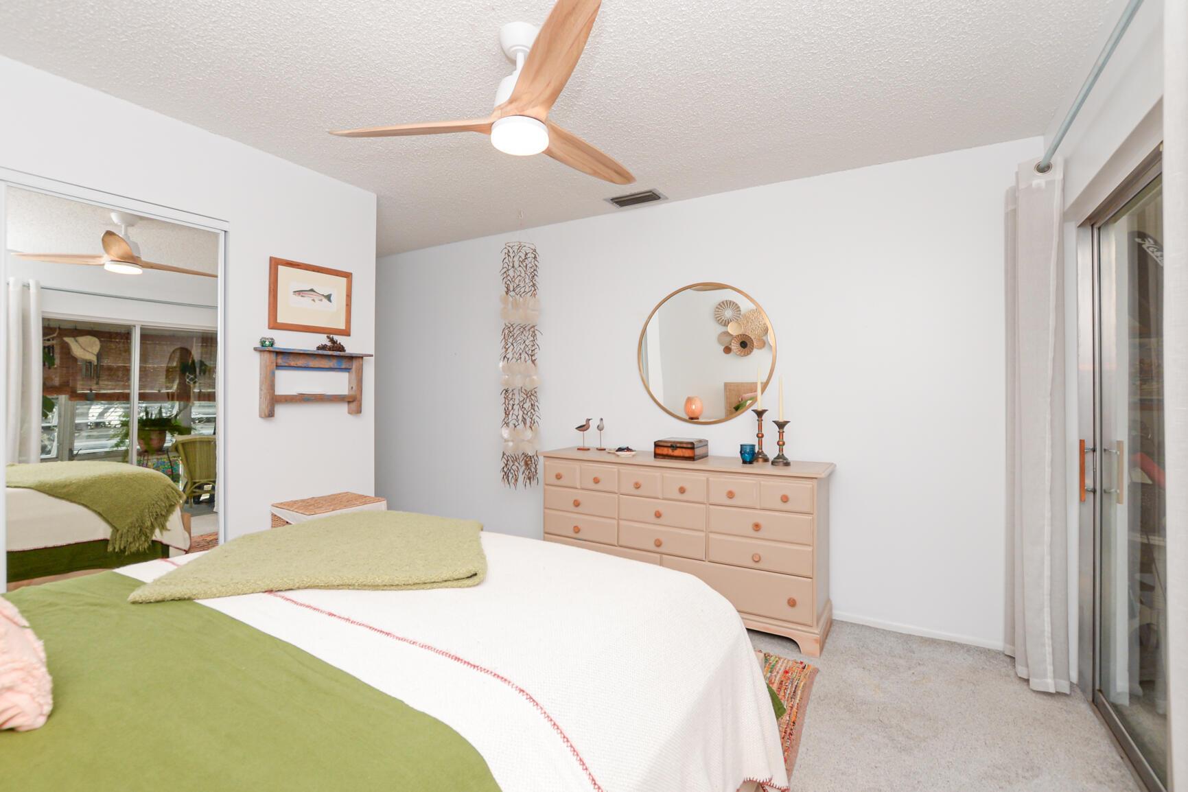 CEDAR POINTE CONDO VILLAGE 8 - Residential