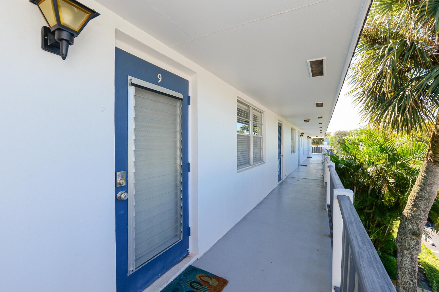 CEDAR POINTE CONDO VILLAGE 8 - Residential