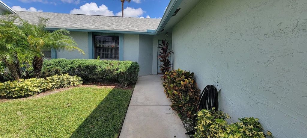 Photo of 9105 SW 22nd Street #F, Boca Raton, FL 33428 (MLS # F10453477)