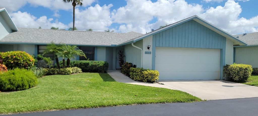 Photo of 9105 SW 22nd Street #F, Boca Raton, FL 33428 (MLS # F10453477)