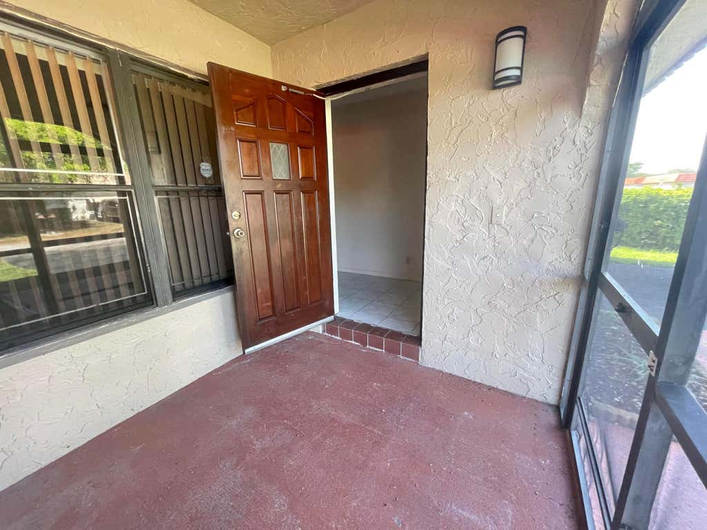 Photo of 7112 NW 78TH Avenue, Tamarac, FL 33321 (MLS # B26068884)