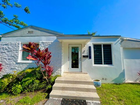 3024 SW 6th Street Miami FL 33135