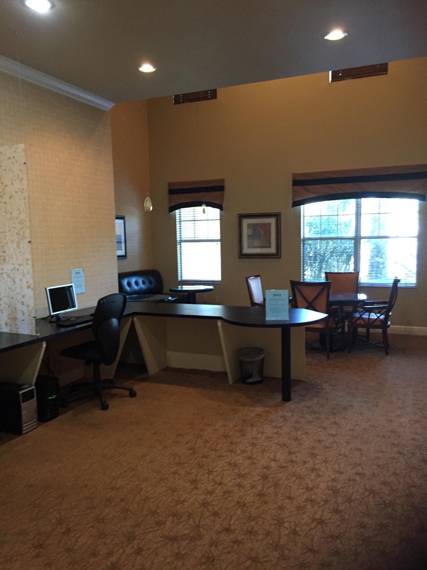 VILLAS AT EMERALD DUNES CONDO - Residential Lease