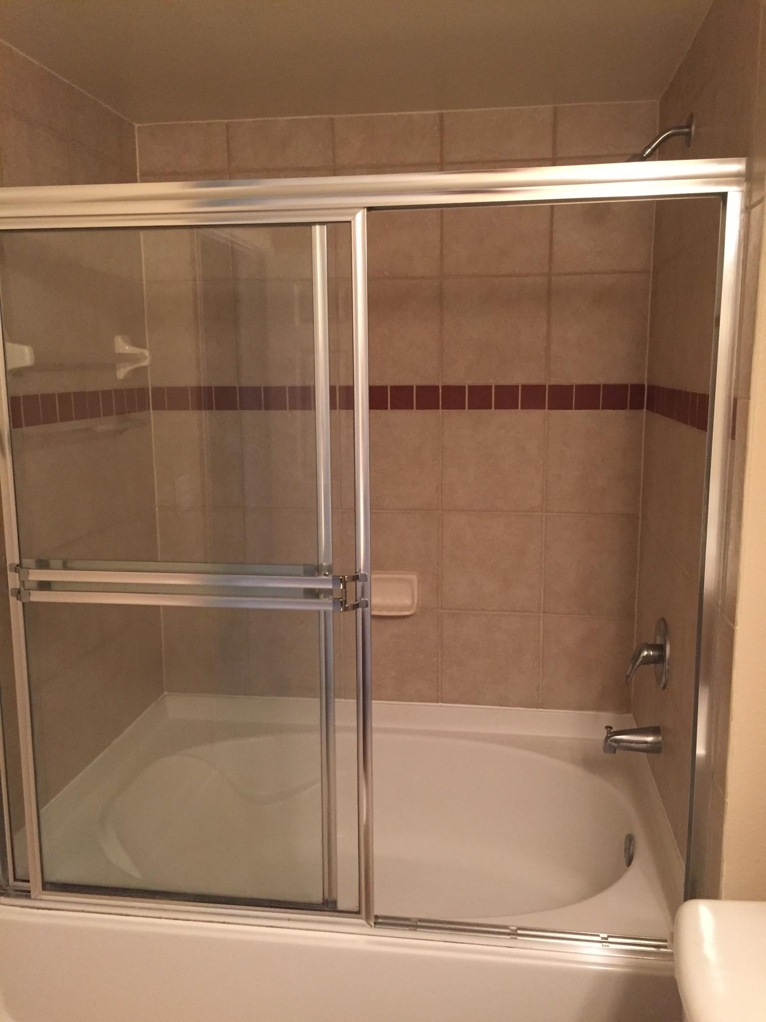 VILLAS AT EMERALD DUNES CONDO - Residential Lease