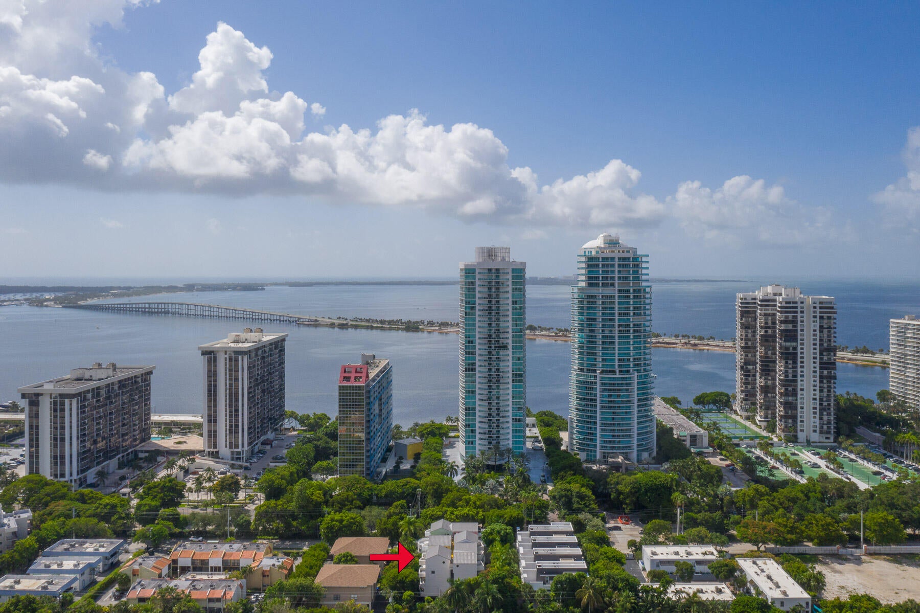 2100 BRICKELL Avenue 305