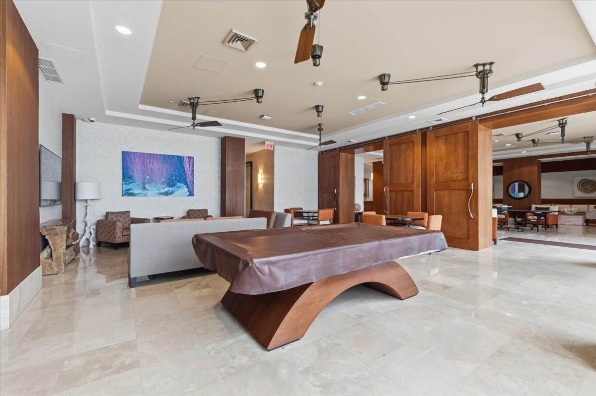 OCEAN MARINE YACHT CLUB - Residential