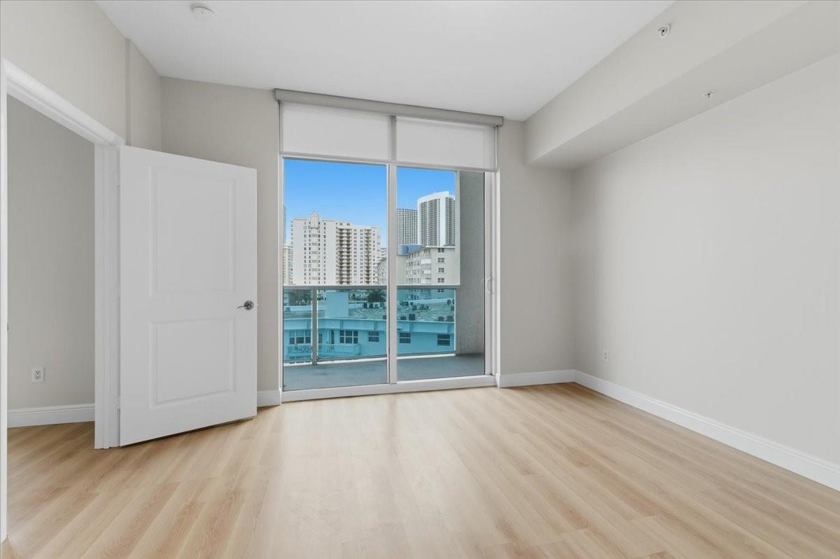 OCEAN MARINE YACHT CLUB - Residential