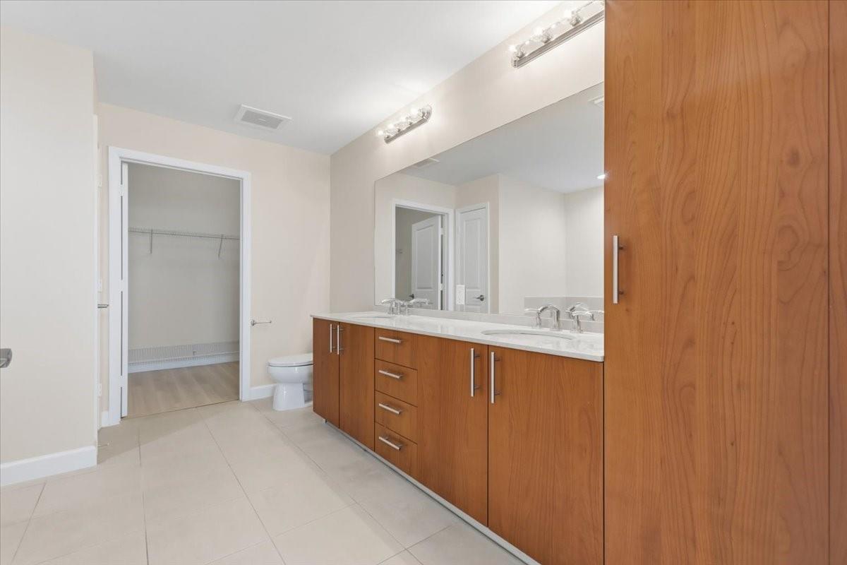 OCEAN MARINE YACHT CLUB - Residential