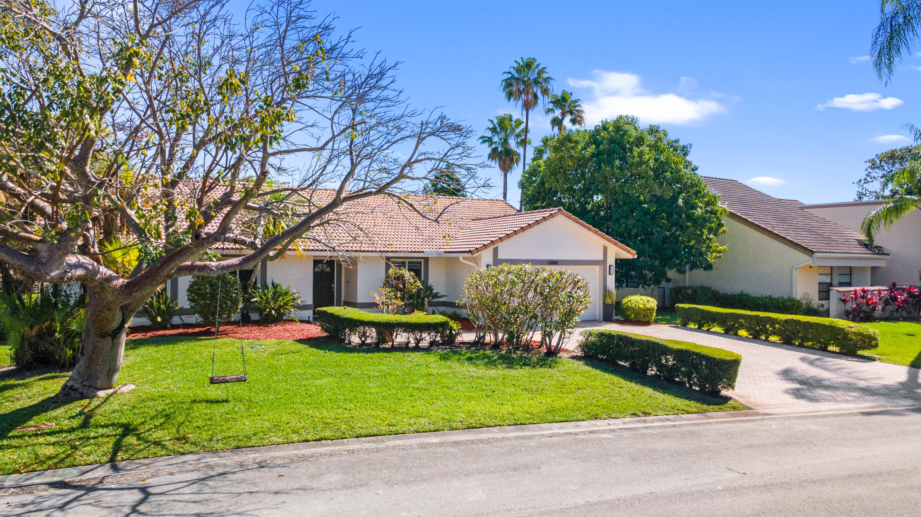CYPRESS GLEN - Residential
