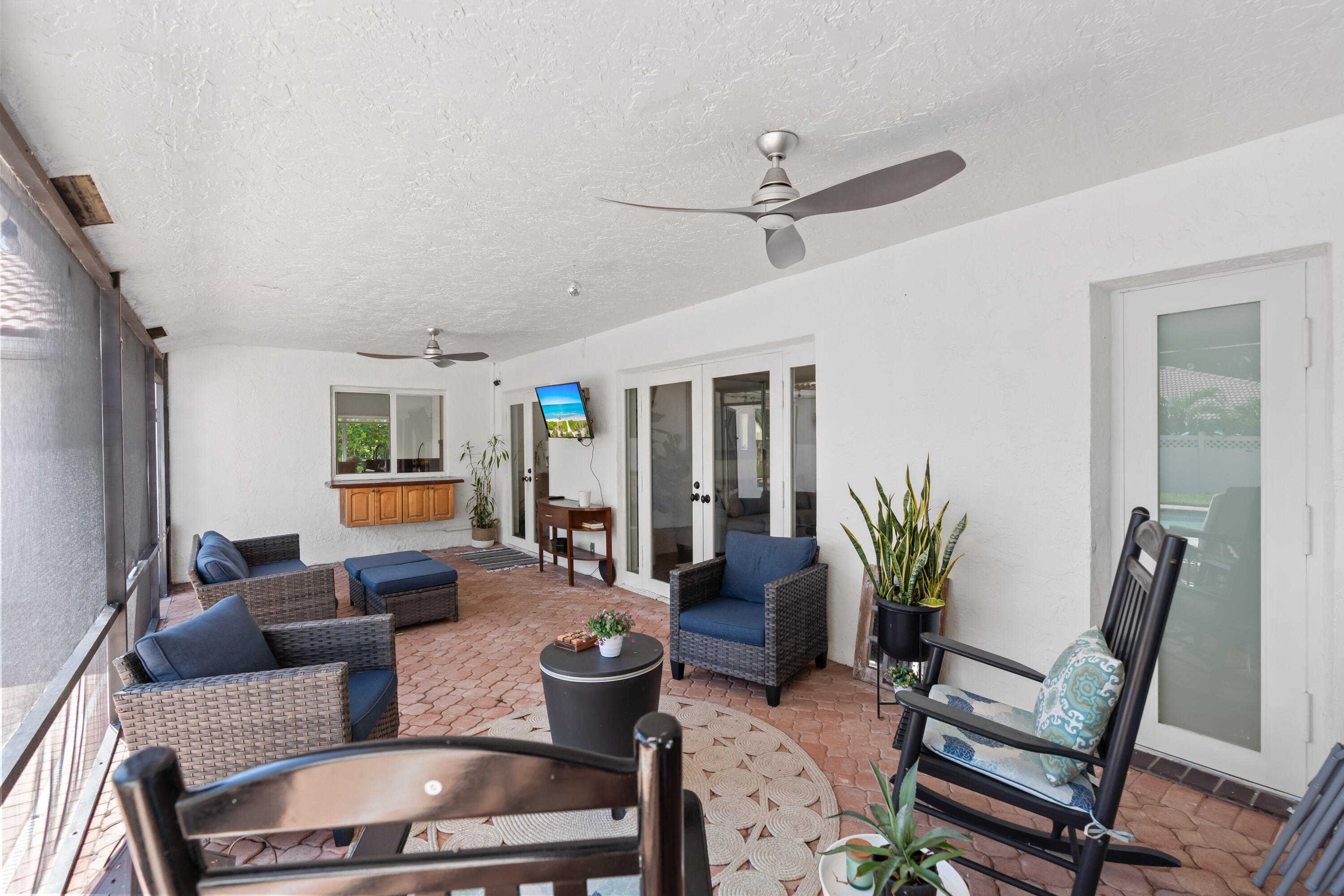 CYPRESS GLEN - Residential