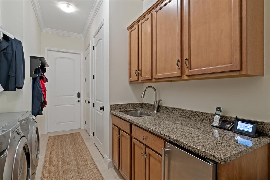 PADDOCK PARK 2 OF WELLING - Residential