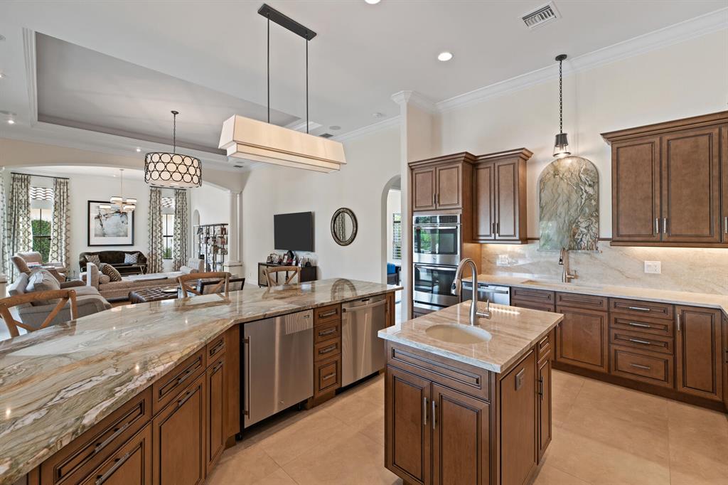 PADDOCK PARK 2 OF WELLING - Residential