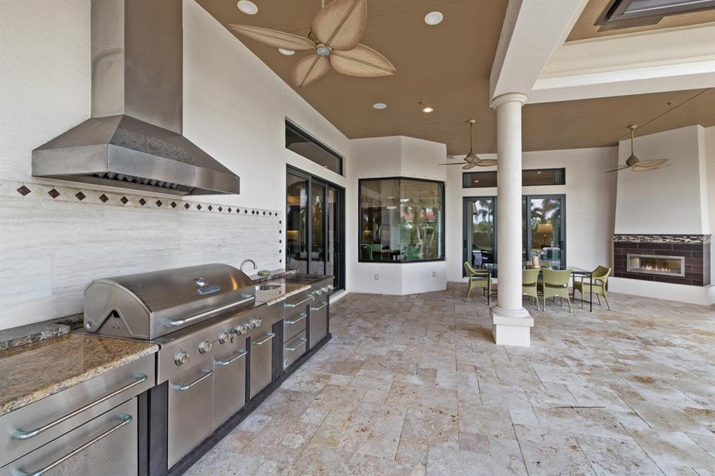 PADDOCK PARK 2 OF WELLING - Residential