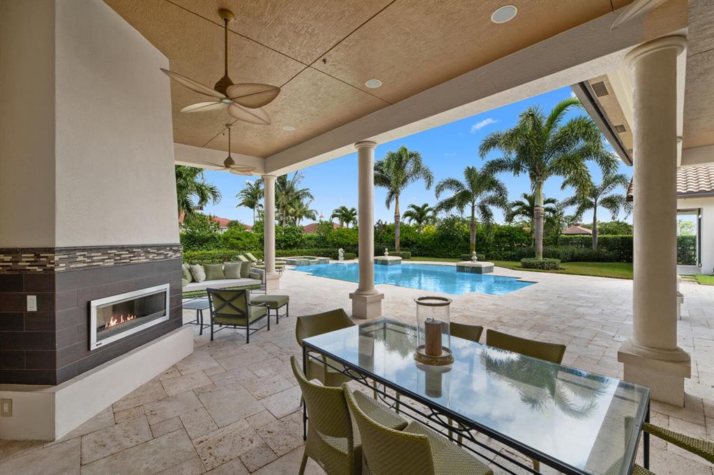 PADDOCK PARK 2 OF WELLING - Residential