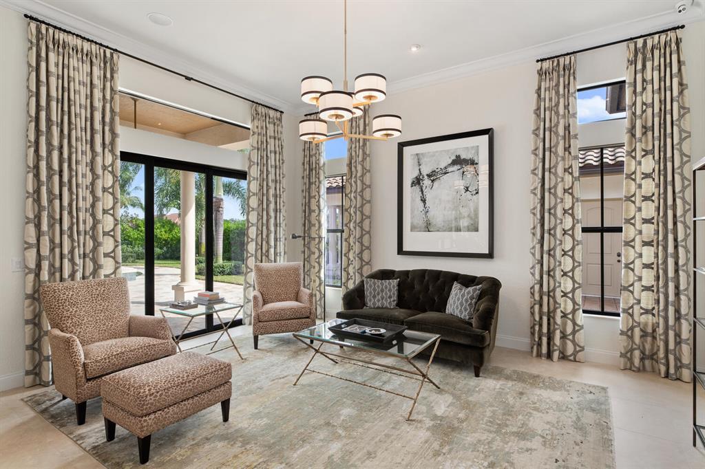 PADDOCK PARK 2 OF WELLING - Residential