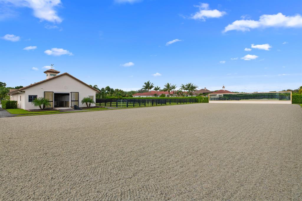 PADDOCK PARK 2 OF WELLING - Residential