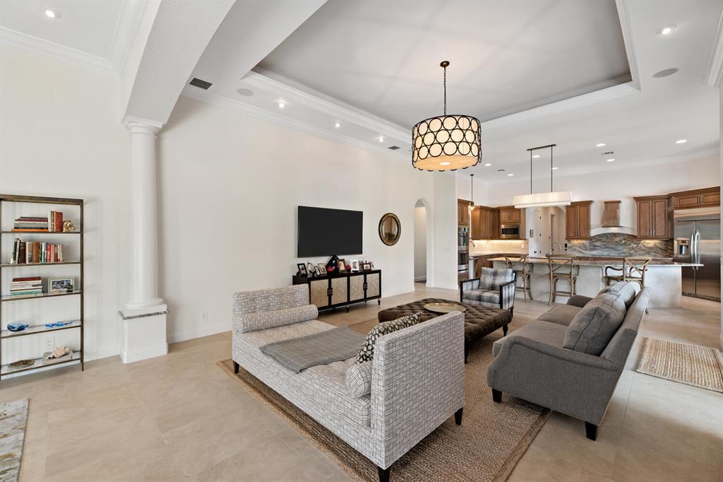 PADDOCK PARK 2 OF WELLING - Residential