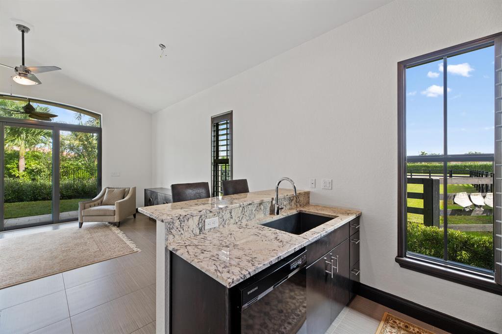 PADDOCK PARK 2 OF WELLING - Residential