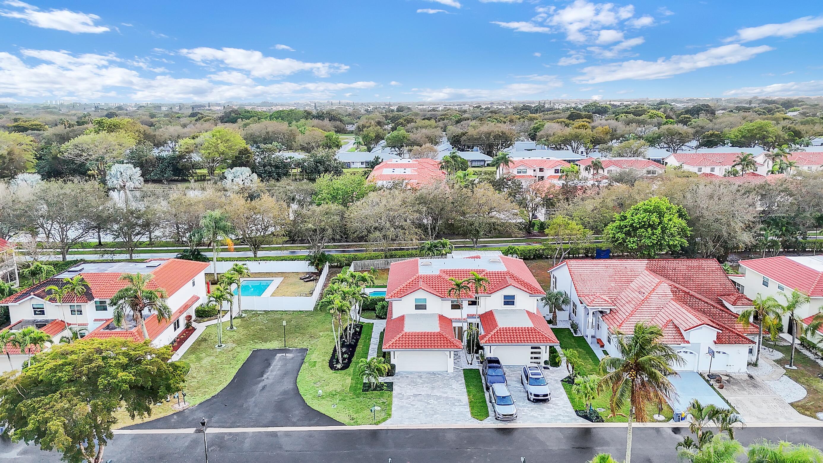 BOCA AZUL PH 2 - Residential Lease