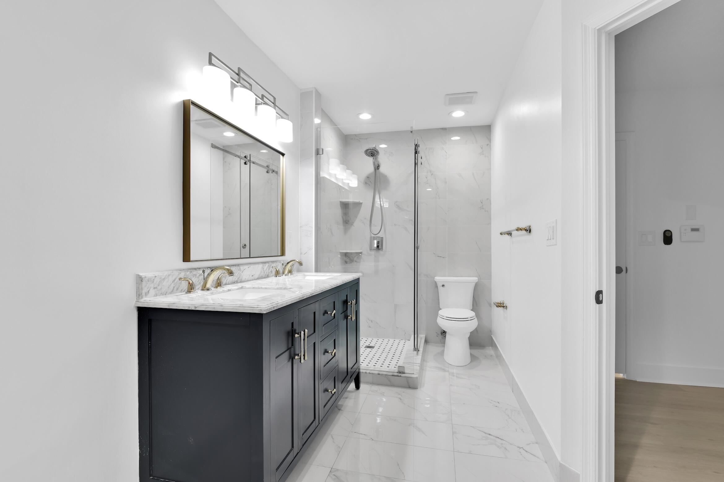 BOCA AZUL PH 2 - Residential Lease