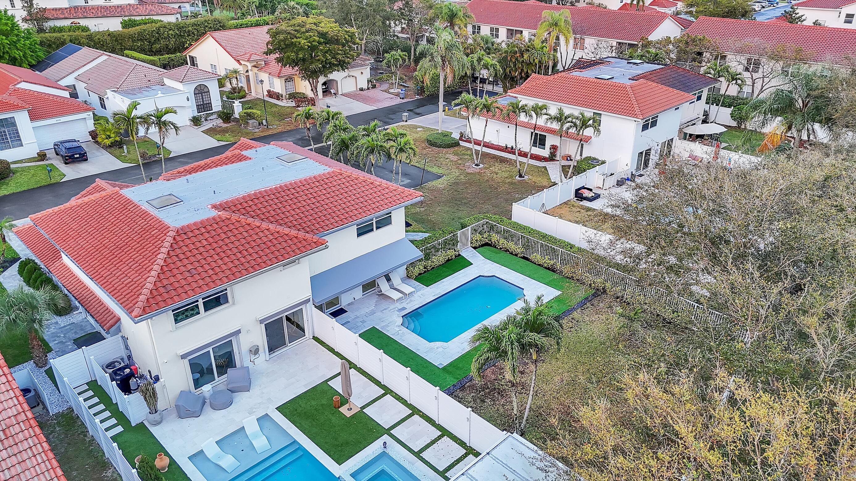 BOCA AZUL PH 2 - Residential Lease