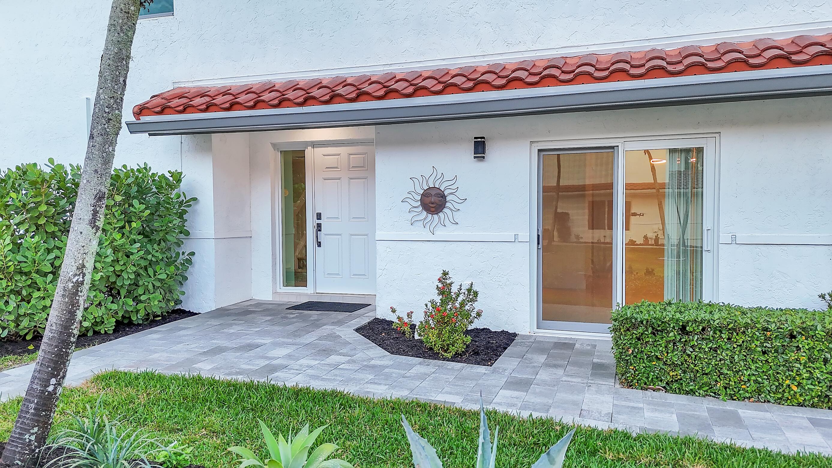 BOCA AZUL PH 2 - Residential Lease