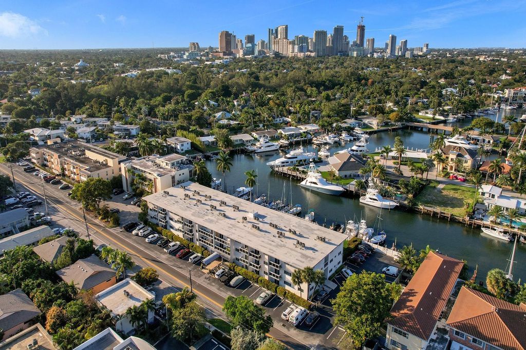 Photo of 1475 SE 15th Street #111, Fort Lauderdale, FL 33316 (MLS # B26020925)