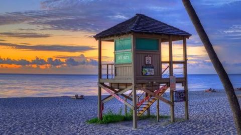 A home in Deerfield Beach