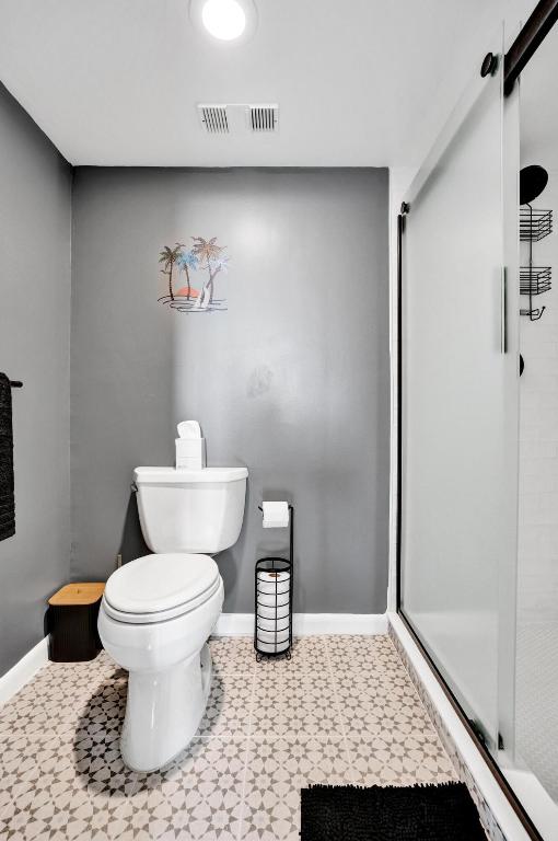 OCEAN TRAIL CONDO III - Residential Lease