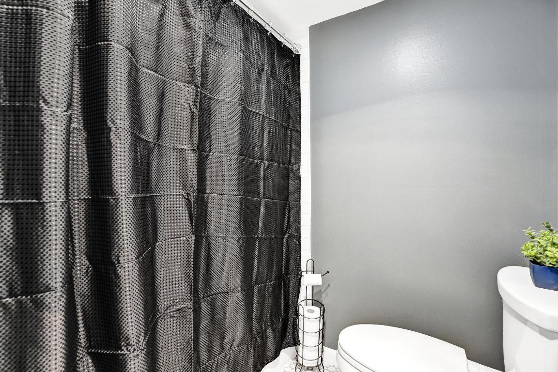 OCEAN TRAIL CONDO III - Residential Lease