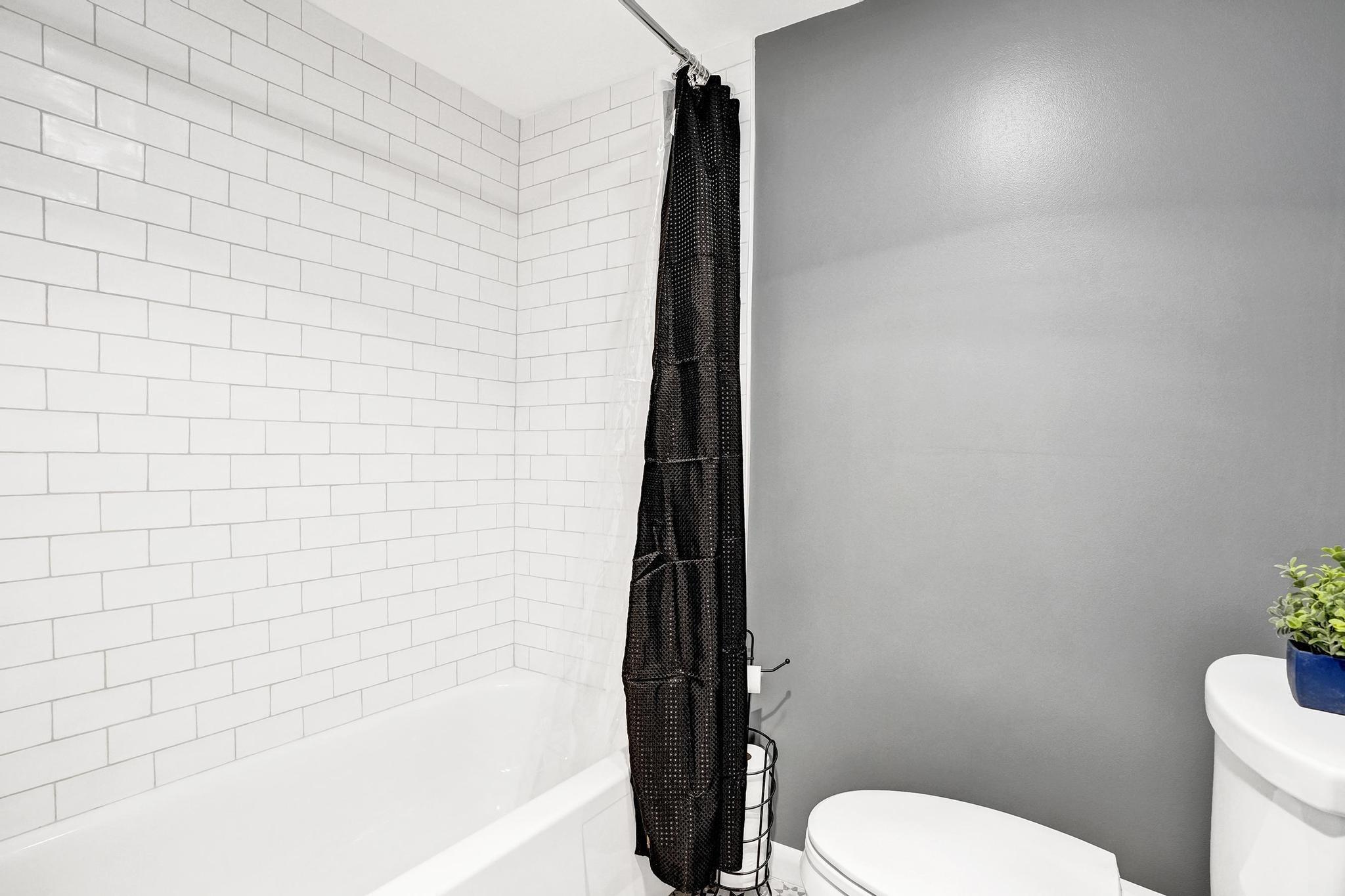 OCEAN TRAIL CONDO III - Residential Lease