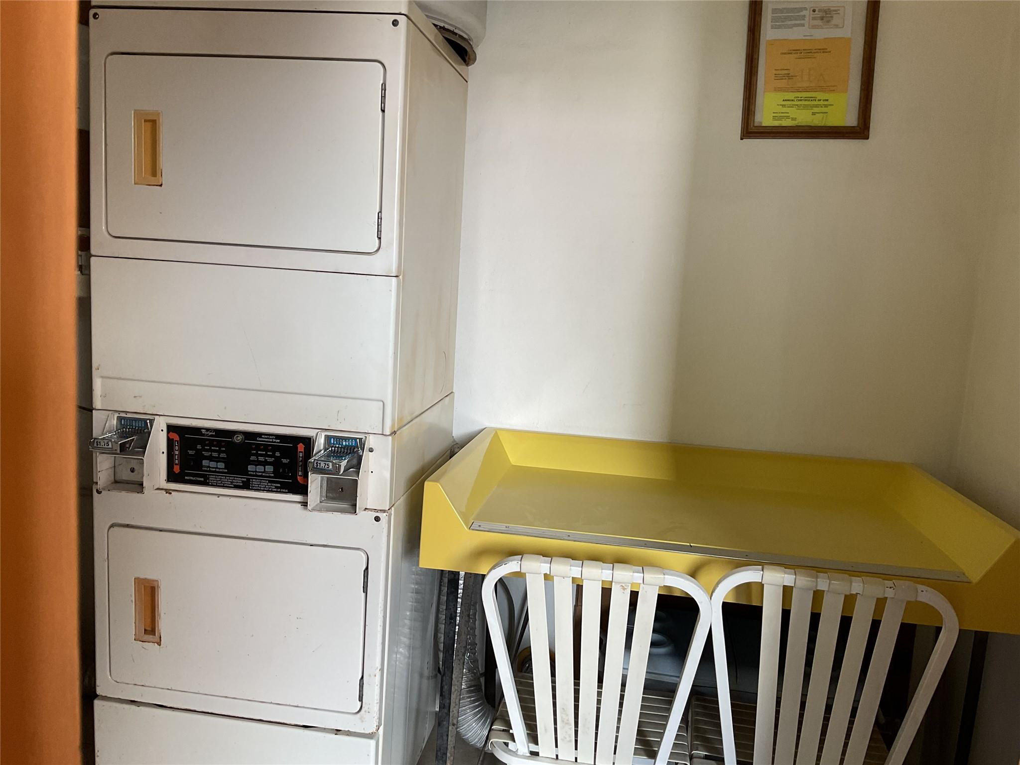 Inverrary House - Residential Lease