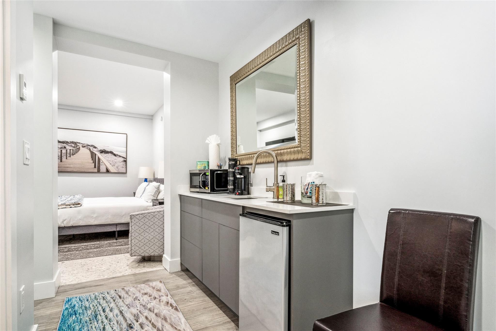 Lauderdale Shores Reamen - Residential Lease