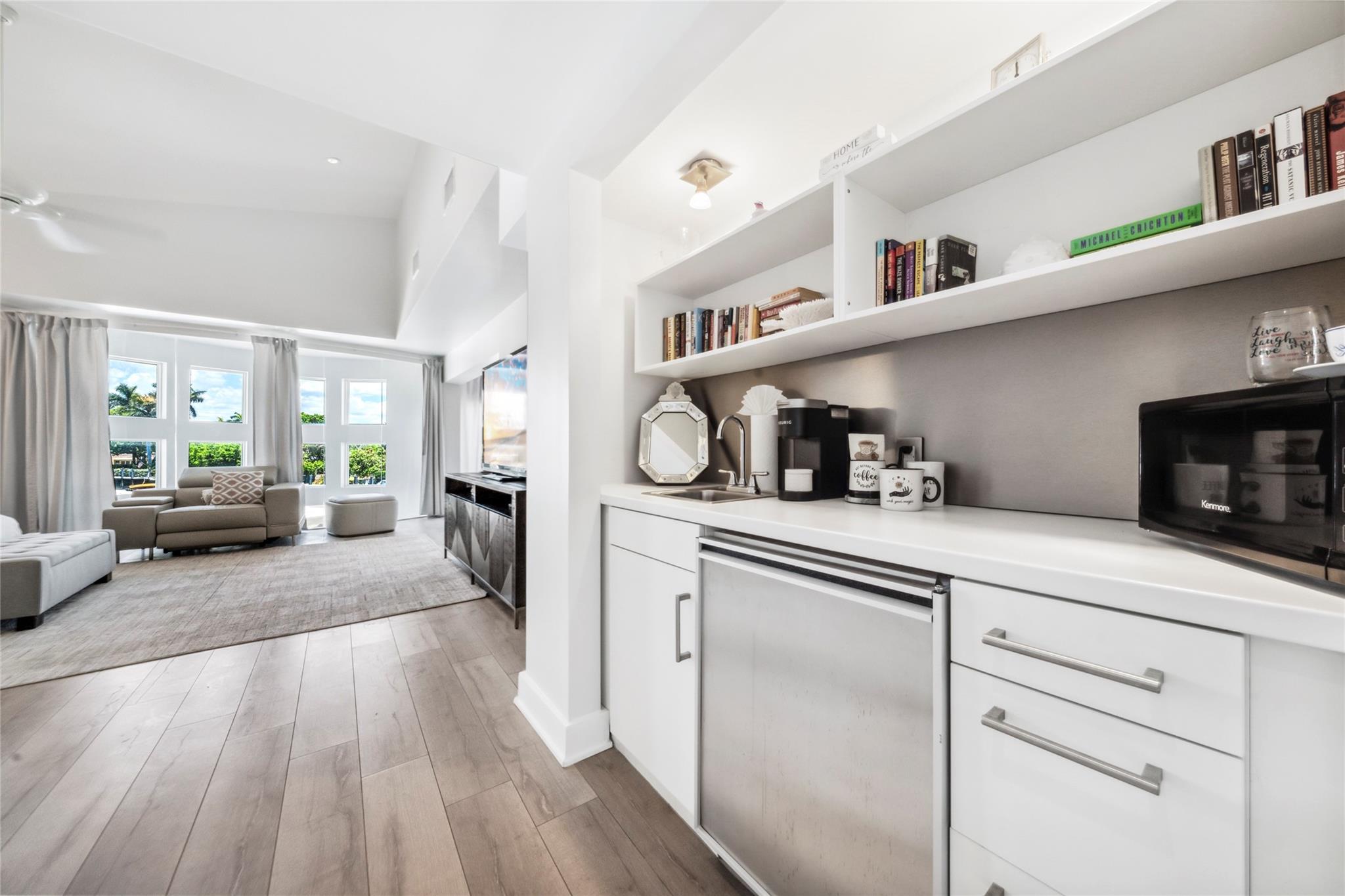 Lauderdale Shores Reamen - Residential Lease