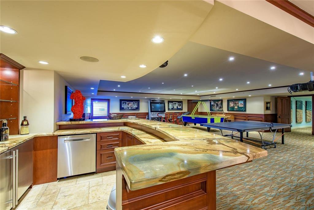 Hillsboro Mile - Residential