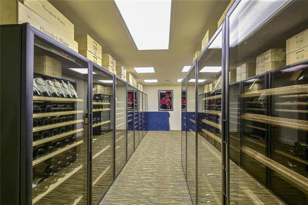 Hillsboro Mile - Residential