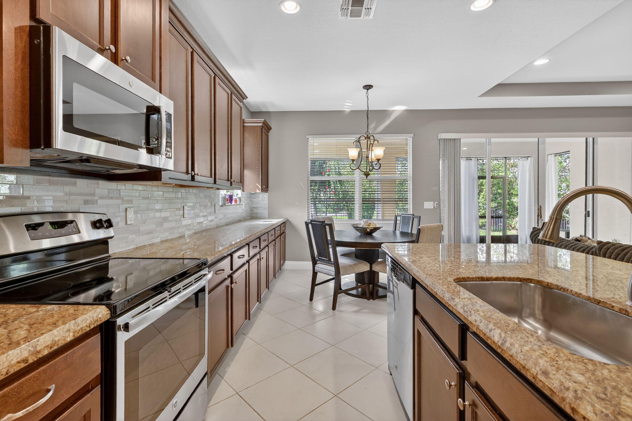 TRADITION PLAT NO 19 REPLAT NO 3 TOWNPARK PHASE 1 - Residential