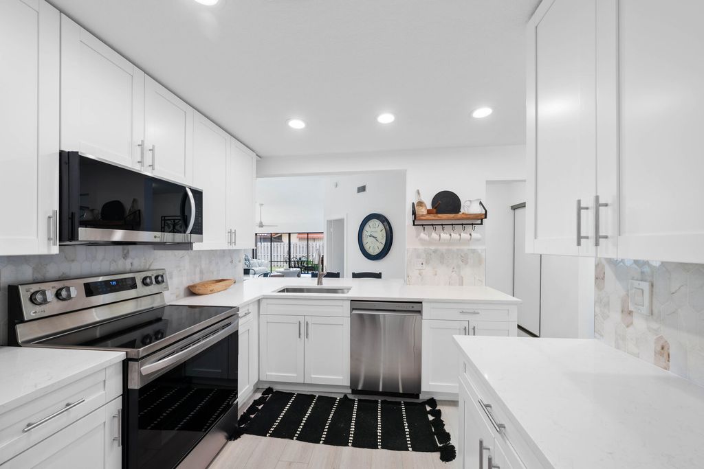 Photo of 1750 NW 21st Court, Delray Beach, FL 33445 (MLS # R11034453)