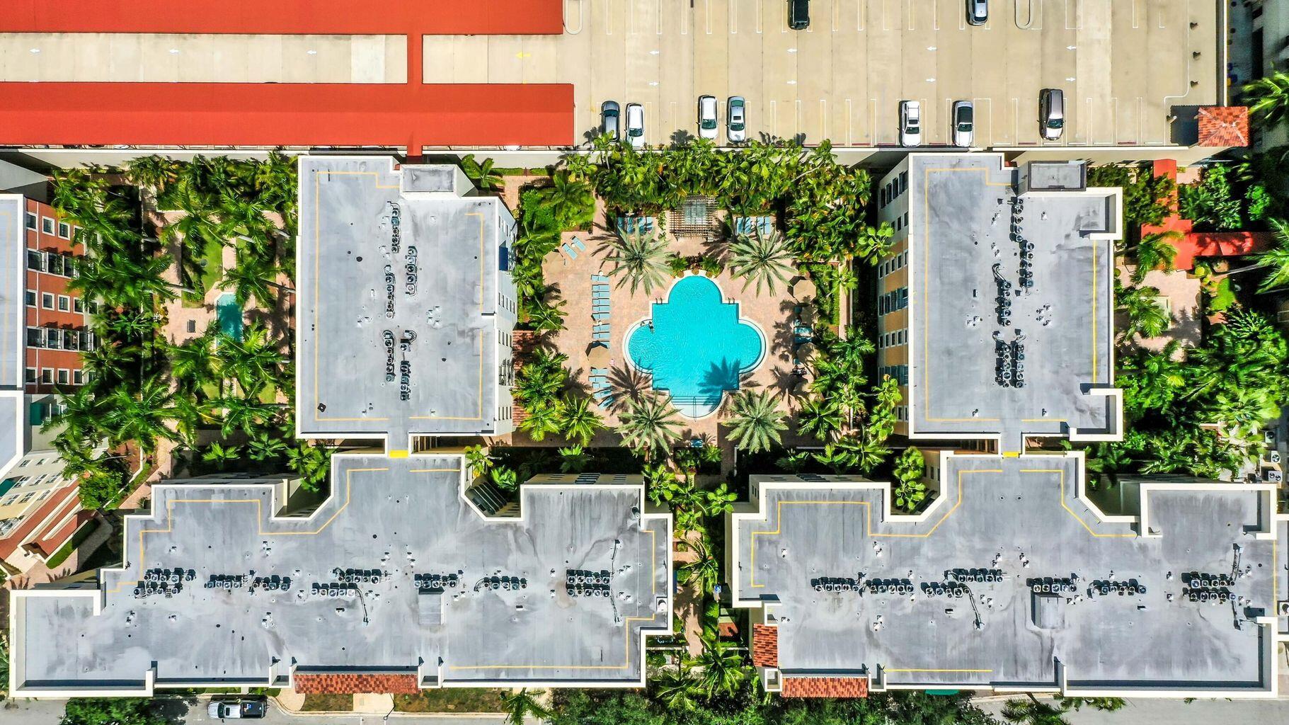 COURTYARDS IN CITYPLACE C - Residential Lease