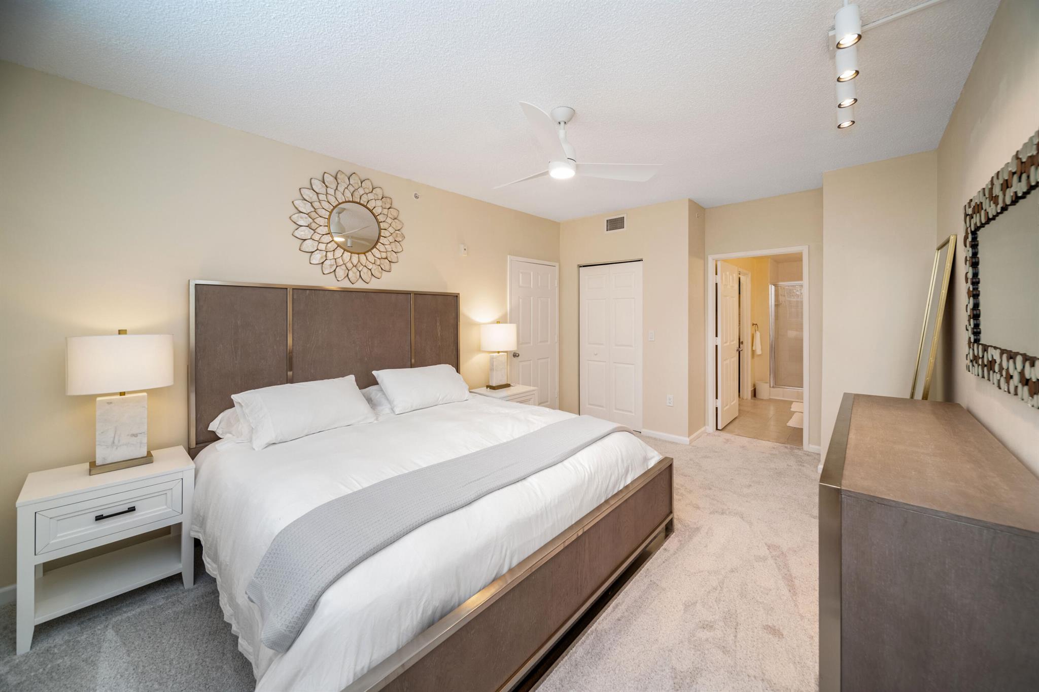 COURTYARDS IN CITYPLACE C - Residential Lease